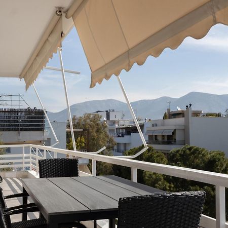 Luxurious 3-Bedroom Seaside Retreat Fully Renovated In 2025 아테네 외부 사진