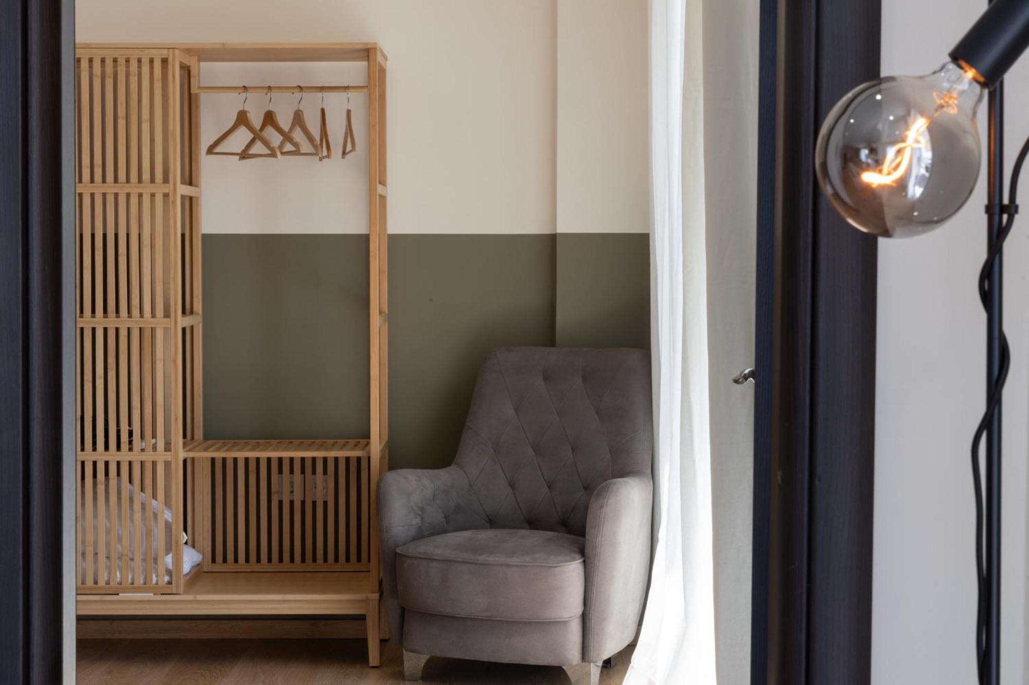 Luxurious 3-Bedroom Seaside Retreat Fully Renovated In 2025 아테네 외부 사진