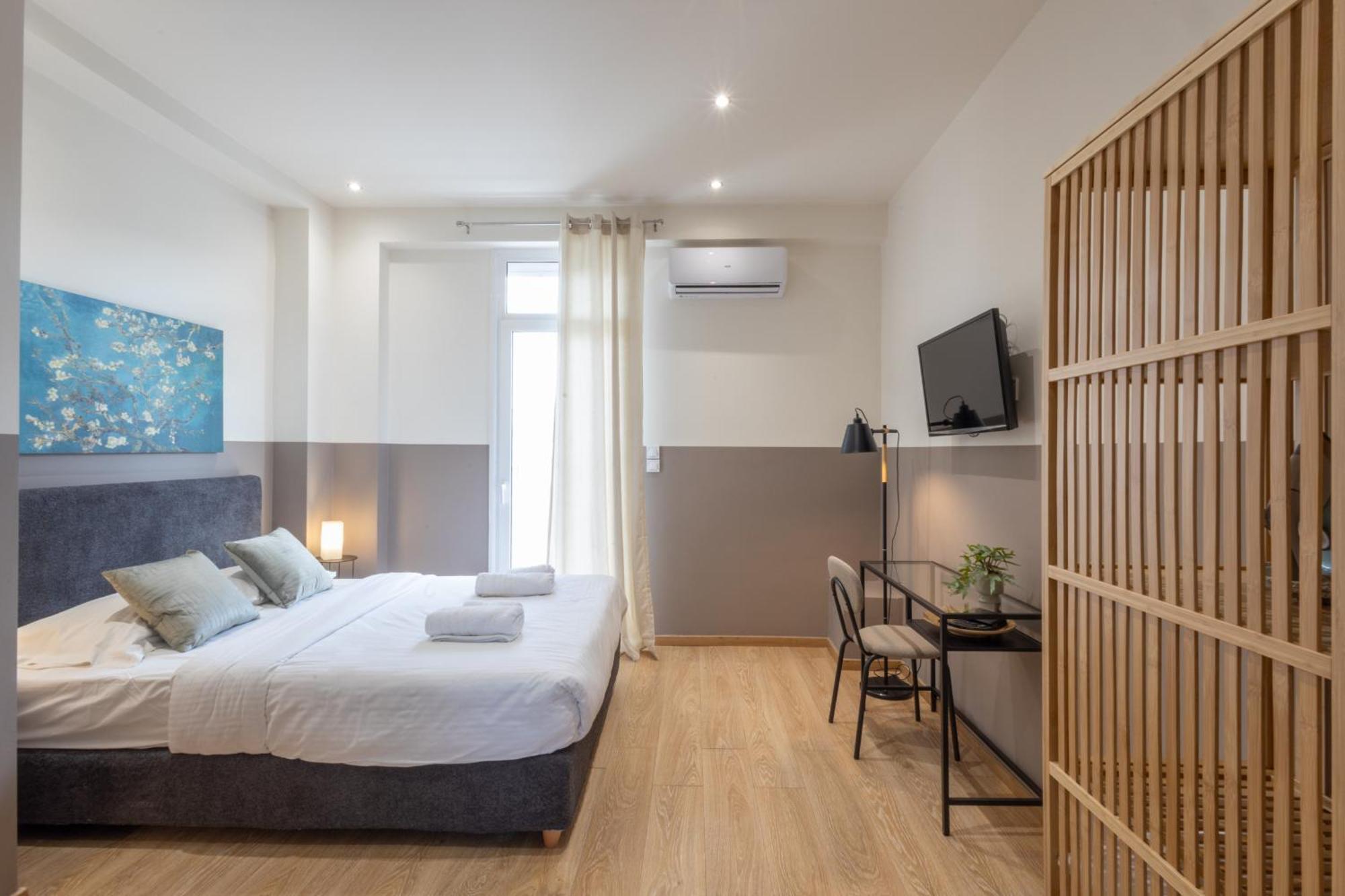 Luxurious 3-Bedroom Seaside Retreat Fully Renovated In 2025 아테네 외부 사진